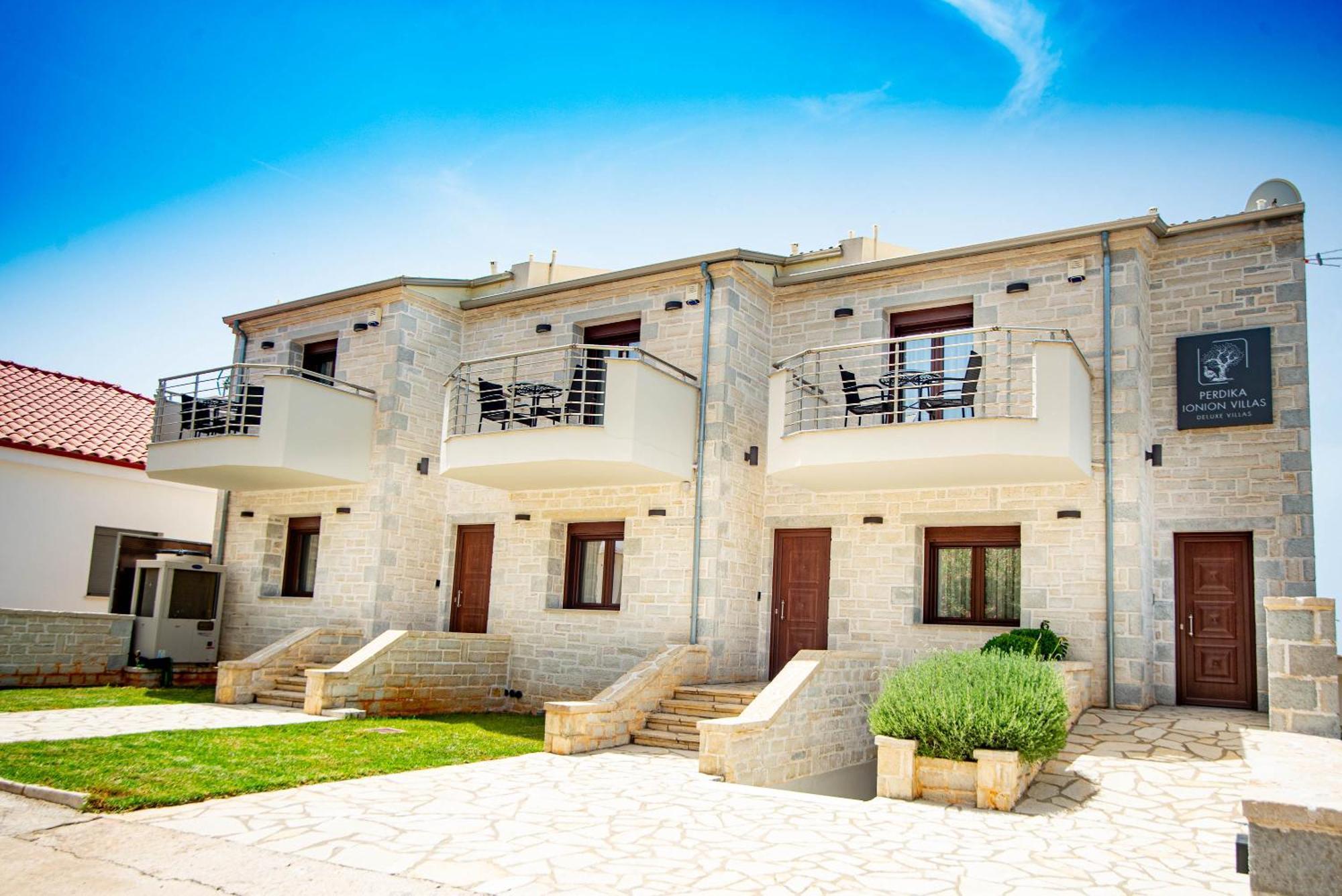 Perdika Ionion Villas Екстериор снимка