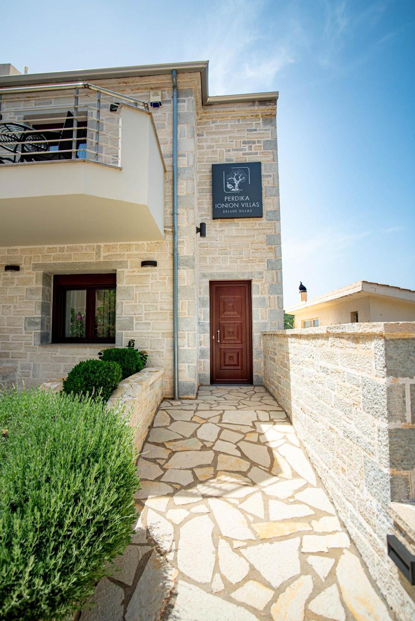 Perdika Ionion Villas Екстериор снимка